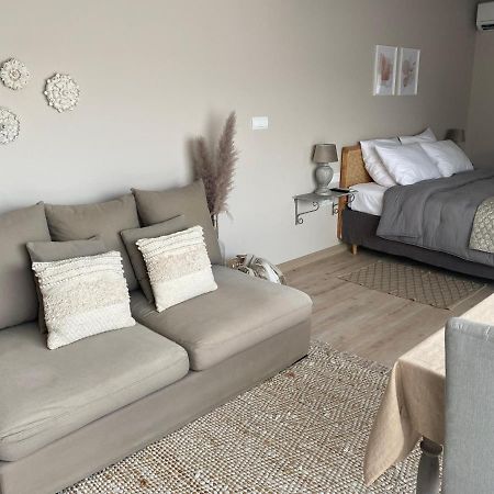 La Petite Campagne Bed & Breakfast Mane  Luaran gambar